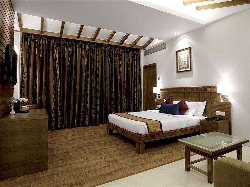 Hotel Jewel Of Chembur Bombaim Exterior foto